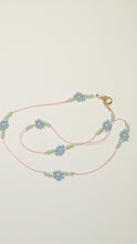 Afbeelding in Gallery-weergave laden, Forget-me-not daisychain
